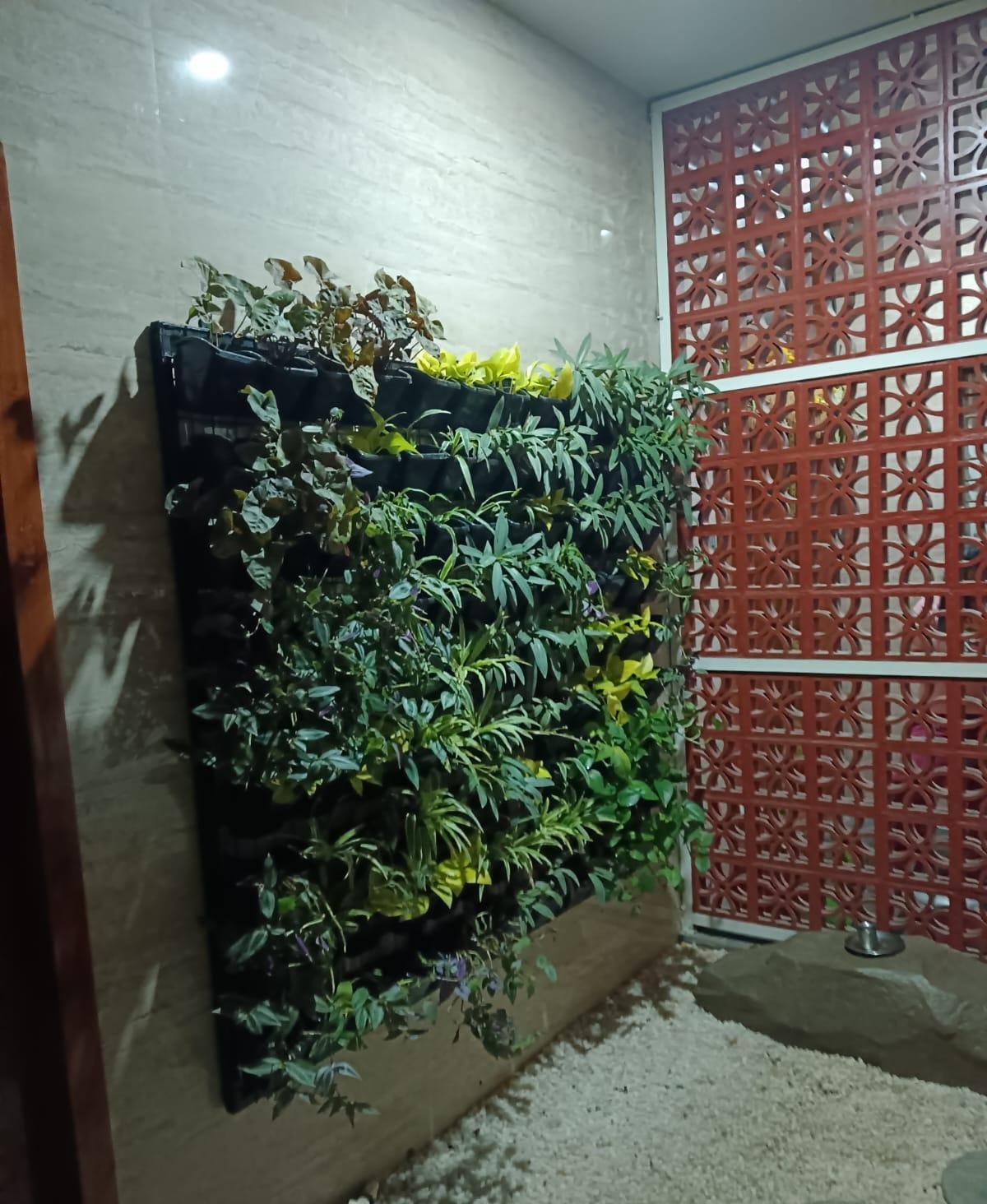 Garden Landscaping — LeafyLoom